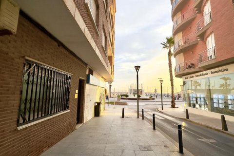 Wohnung zum Verkauf in Torrevieja, Alicante, Spanien 4 Schlafzimmer, 132 m2 Nr. 192326 - Foto 6