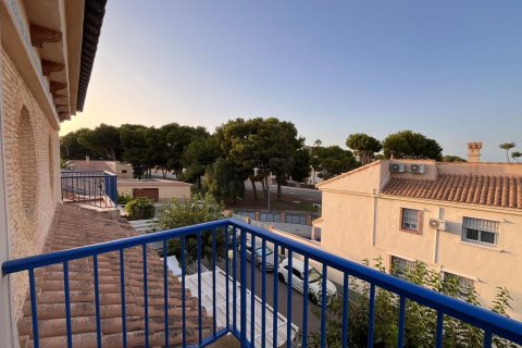 Townhouse zum Verkauf in Dehesa De Campoamor, Alicante, Spanien 3 Schlafzimmer, 105 m2 Nr. 192324 - Foto 16