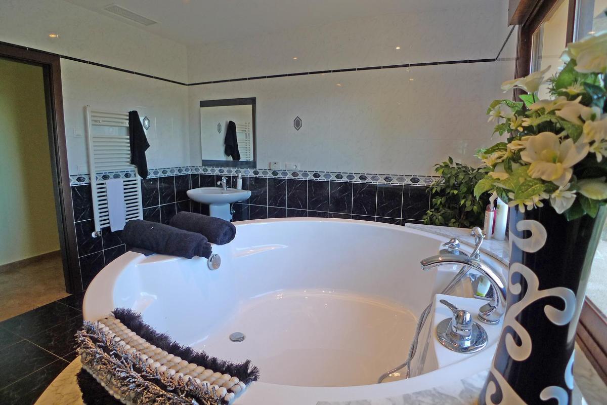 Villa in Lliber, Alicante, Spain 9 bedrooms, 1041 sq.m. No. 80454
