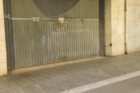Garaż w Badalona, Barcelona, Hiszpania 12 mkw. nr 185167