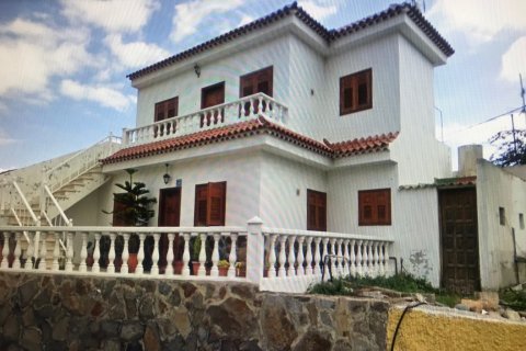 Villa en Arona, Tenerife, España 3 dormitorios, 90 m2 No. 183679