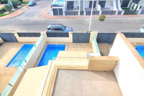 Villa for sale San Pedro del Pinatar, Murcia, Spain 3 bedrooms, 120 sq.m. No. 115934 - photo 4