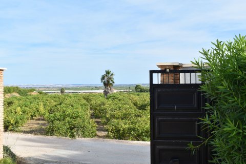 Villa for sale Torremendo, Alicante, Spain 5 bedrooms, 360 sq.m. No. 115931 - photo 4