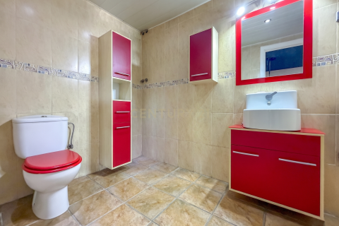 Продажа дома в Ллика Д'амунт, Барселона, Испания 3 спальни, 306м2 №173977 - фото 26