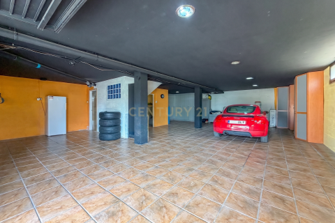 Продажа дома в Ллика Д'амунт, Барселона, Испания 3 спальни, 306м2 №173977 - фото 27