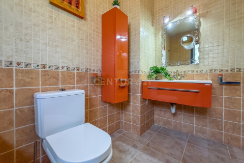 Продажа дома в Ллика Д'амунт, Барселона, Испания 3 спальни, 306м2 №173977 - фото 17