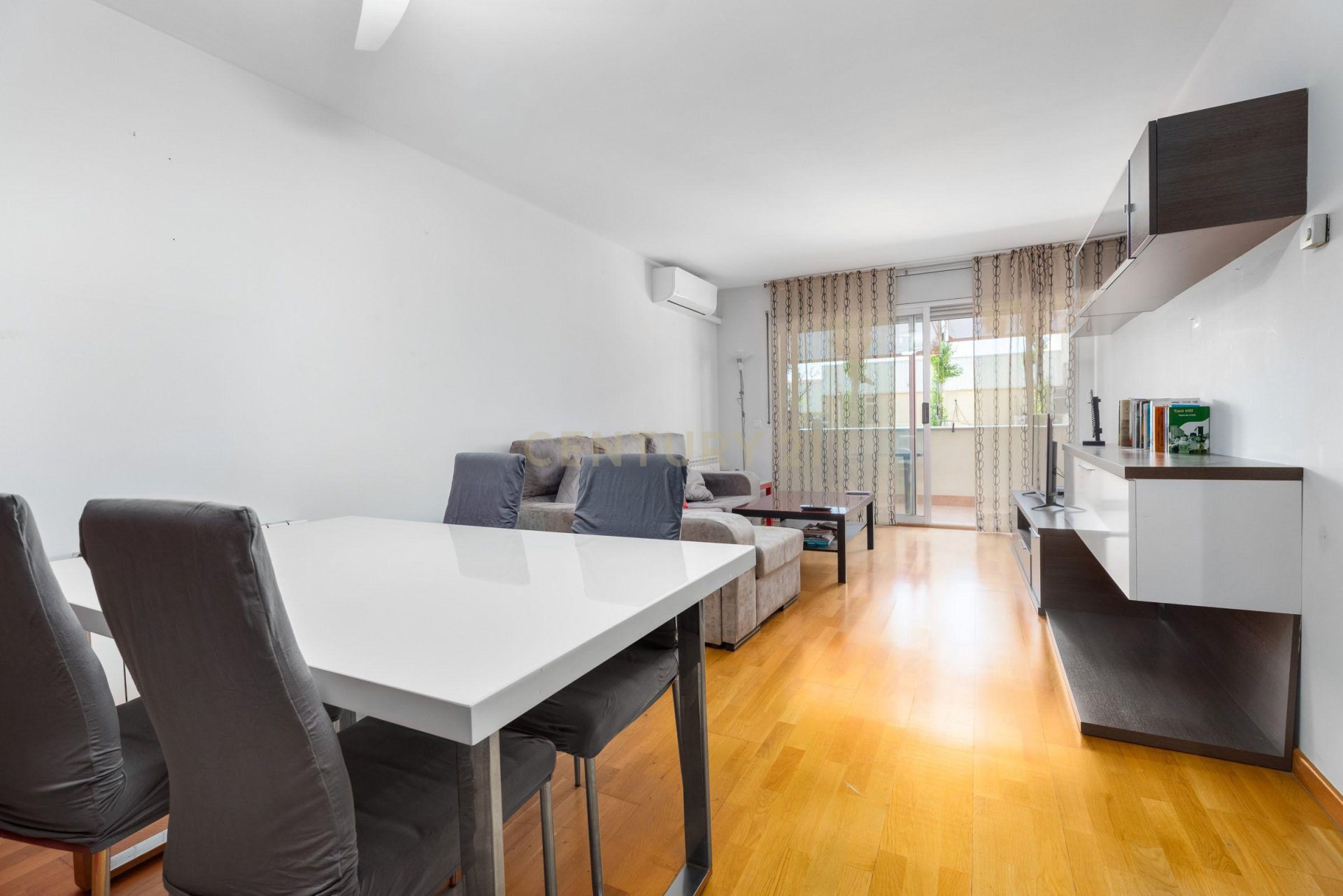Apartamento en Parets del Vallès, Barcelona, España 3 dormitorios, 102 m2 No. 173979
