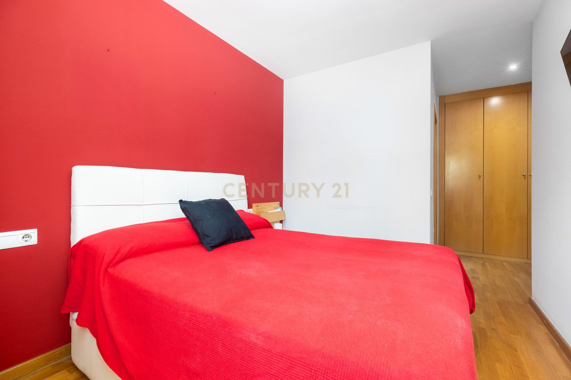 Apartamento en Parets del Vallès, Barcelona, España 3 dormitorios, 102 m2 No. 173979