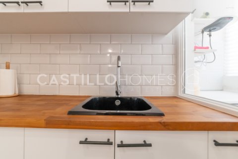 Apartamento en venta en Torrevieja, Alicante, España 3 dormitorios, 99 m2 No. 149296 - foto 8