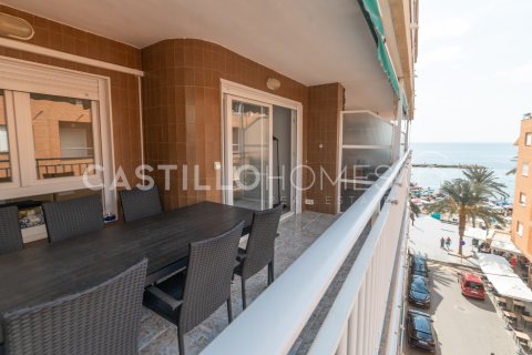 Apartamento en Torrevieja, Alicante, España 3 dormitorios, 99 m2 No. 149296