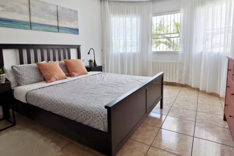 Huvila myytävänä Los Altos, Alicante, Espanja, 5 makuuhuonetta, 250 m2 No. 149295 - kuva 11