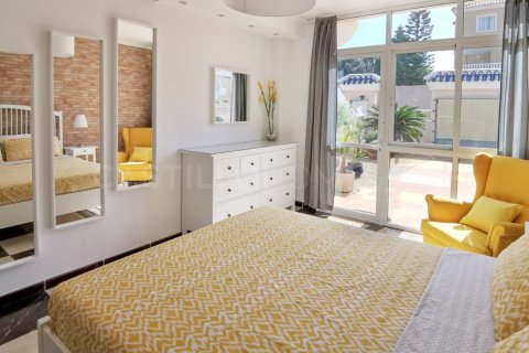 Huvila myytävänä Los Altos, Alicante, Espanja, 5 makuuhuonetta, 250 m2 No. 149295 - kuva 15