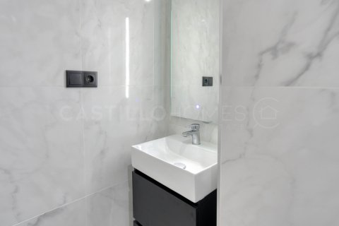 Apartment for sale in Punta Prima, Alicante, Spain 2 bedrooms, 61 sq.m. No. 149297 - photo 13