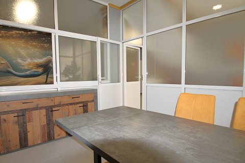 Kommersiell fastighet till salu i Torrevieja, Alicante, Spanien 3 sovrum, 105 kvm. Nr. 144342 - foto 13