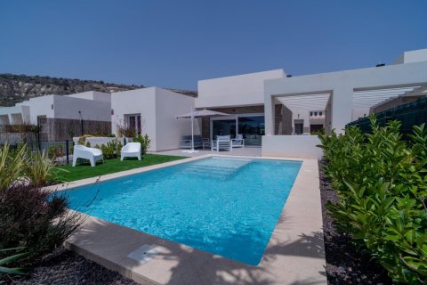 Villa in vendita a Algorfa, Alicante, Spagna 3 camere da letto, 342 mq. N° 144340 - foto 1