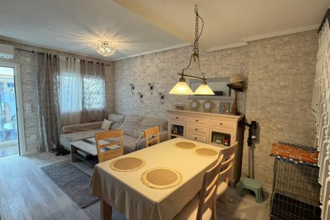 Продажа таухауса в Аликанте, Испания 2 спальни,  №144339 - фото 7