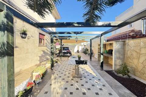 Villa à vendre à Cabo Roig, Alicante, Espagne, 4 chambres, 455 m2 No. 144338 - photo 5