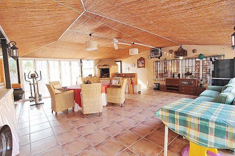 Villa in vendita a Torrevieja, Alicante, Spagna 6 camere da letto, 320 mq. N° 144343 - foto 25