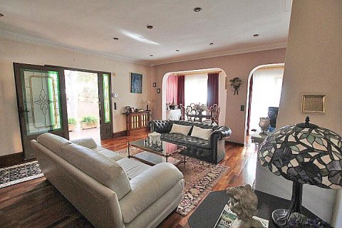 Villa in vendita a Torrevieja, Alicante, Spagna 6 camere da letto, 320 mq. N° 144343 - foto 7