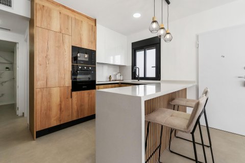 Продажа таухауса в Сан-Педро-дель-Пинатар, Мурсия, Испания 3 спальни, 133м2 №142727 - фото 9