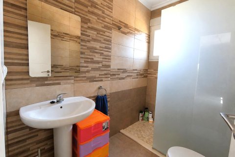 Huvila myytävänä Pinoso, Alicante, Espanja, 4 makuuhuonetta, 150 m2 No. 192311 - kuva 8