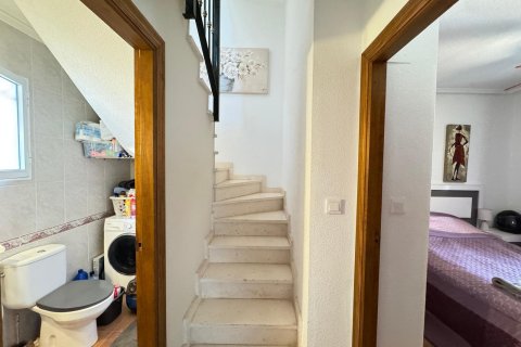 Hus till salu Los Altos, Alicante, Spanien 3 sovrum, 85 kvm. Nr. 139402 - foto 20
