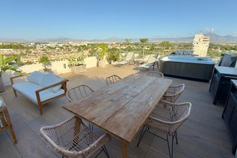 Kattohuoneisto myytävänä Alicante, Espanja, 3 makuuhuonetta, 110 m2 No. 139404 - kuva 4