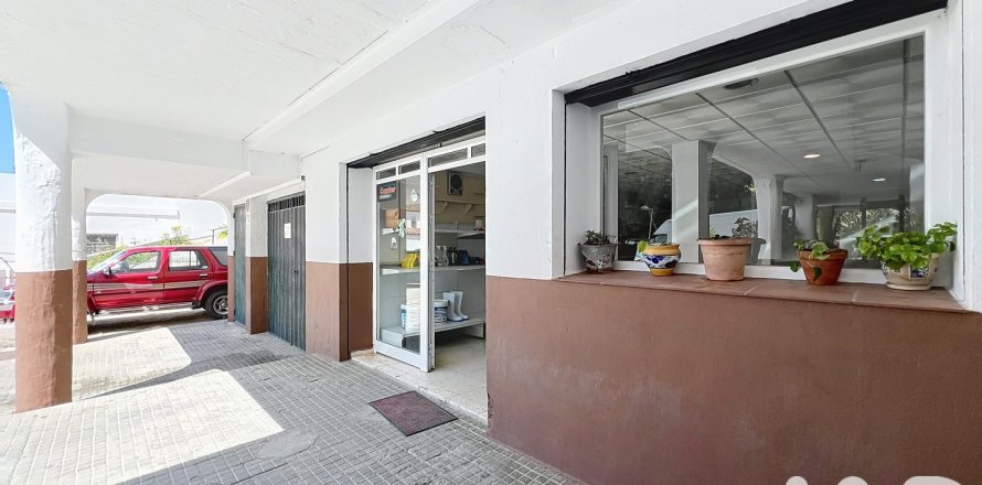 Liikekiinteistö Tarifa, Cadiz, Espanja 67 m2 No. 193530