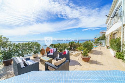 Hus till salu i Roses, Girona, Spanien 5 sovrum, 245 kvm. Nr. 166488 - foto 3