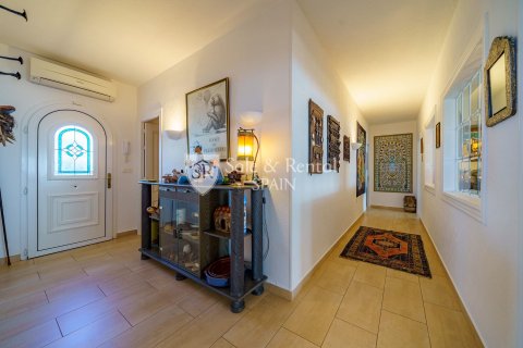 Hus till salu i Roses, Girona, Spanien 5 sovrum, 245 kvm. Nr. 166488 - foto 7