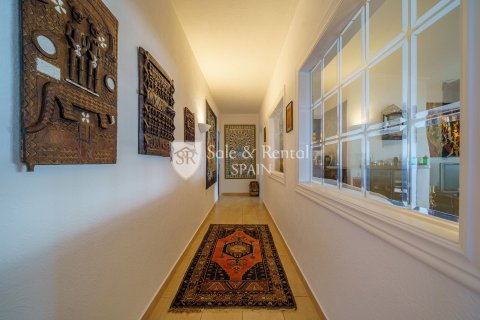 Hus till salu i Roses, Girona, Spanien 5 sovrum, 245 kvm. Nr. 166488 - foto 29