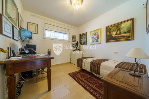 Hus till salu i Roses, Girona, Spanien 5 sovrum, 245 kvm. Nr. 166488 - foto 14