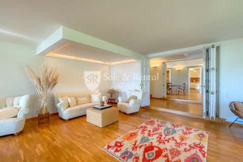 Hus till salu i Sant Vicenc De Montalt, Barcelona, Spanien 4 sovrum, 495 kvm. Nr. 166494 - foto 24