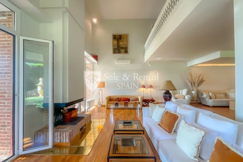 Hus till salu i Sant Vicenc De Montalt, Barcelona, Spanien 4 sovrum, 495 kvm. Nr. 166494 - foto 15