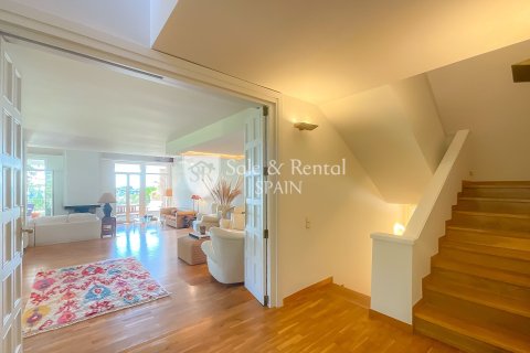 Hus till salu i Sant Vicenc De Montalt, Barcelona, Spanien 4 sovrum, 495 kvm. Nr. 166494 - foto 29