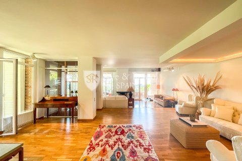 Hus till salu i Sant Vicenc De Montalt, Barcelona, Spanien 4 sovrum, 495 kvm. Nr. 166494 - foto 4