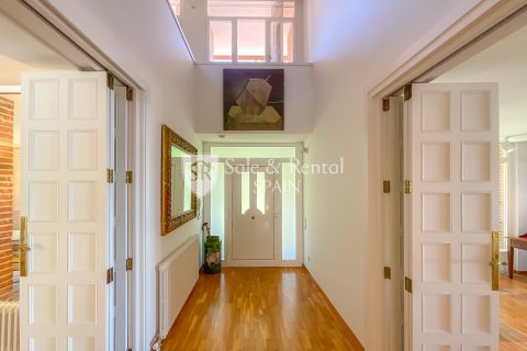 Hus till salu i Sant Vicenc De Montalt, Barcelona, Spanien 4 sovrum, 495 kvm. Nr. 166494 - foto 28