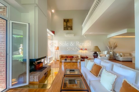 Hus till salu i Sant Vicenc De Montalt, Barcelona, Spanien 4 sovrum, 495 kvm. Nr. 166494 - foto 16