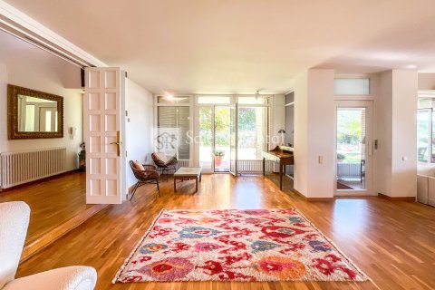 Hus till salu i Sant Vicenc De Montalt, Barcelona, Spanien 4 sovrum, 495 kvm. Nr. 166494 - foto 6