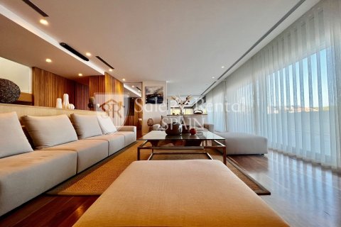 Hus till salu i Roses, Girona, Spanien 6 sovrum, 450 kvm. Nr. 166490 - foto 18