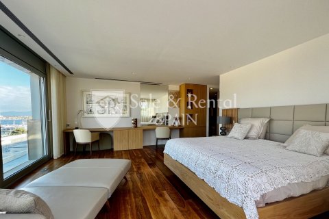 Hus till salu i Roses, Girona, Spanien 6 sovrum, 450 kvm. Nr. 166490 - foto 30