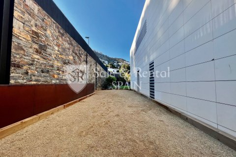 Hus till salu i Roses, Girona, Spanien 6 sovrum, 450 kvm. Nr. 166490 - foto 22