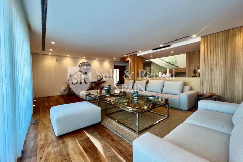 Hus till salu i Roses, Girona, Spanien 6 sovrum, 450 kvm. Nr. 166490 - foto 14