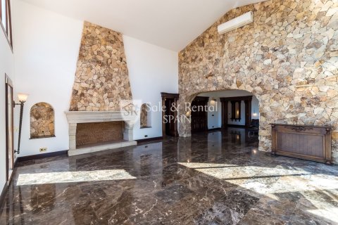 Hus till salu i Blanes, Girona, Spanien 4 sovrum, 400 kvm. Nr. 166491 - foto 18