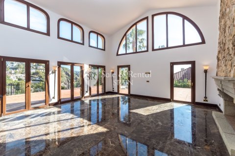 Hus till salu i Blanes, Girona, Spanien 4 sovrum, 400 kvm. Nr. 166491 - foto 14