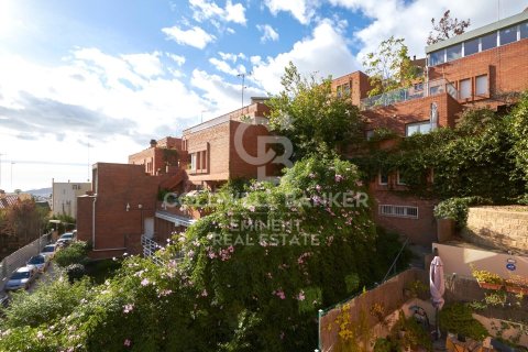Apartament w Barcelona, Hiszpania 2 sypialnie, 80 mkw. nr 157452 – zdjęcie 26