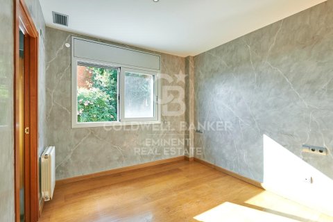 Apartament w Barcelona, Hiszpania 2 sypialnie, 80 mkw. nr 157452 – zdjęcie 12