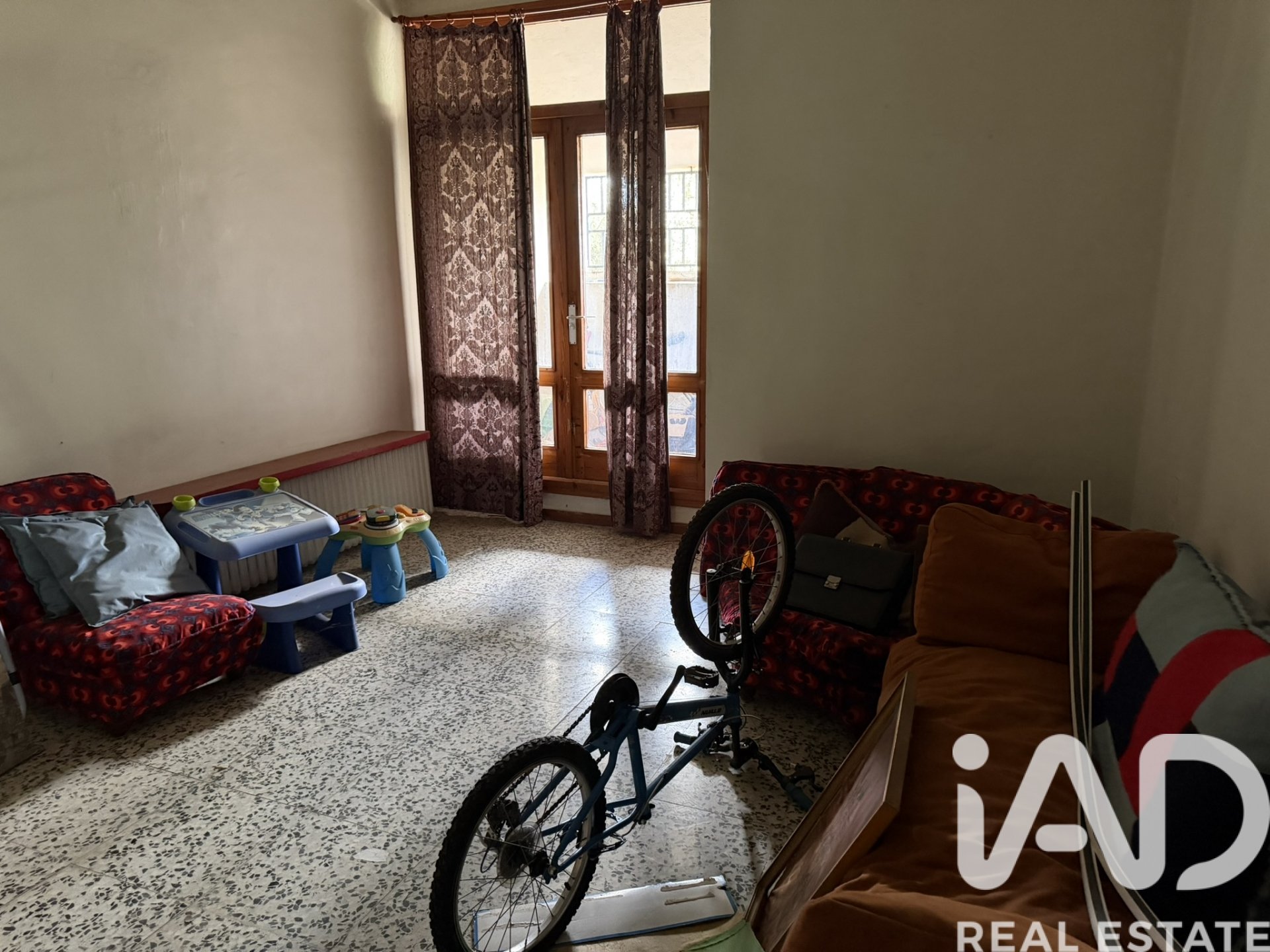Casa a Nuevo Baztan, Madrid, Spagna 4 camere da letto, 249 mq. N° 172328