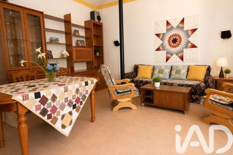 Huoneisto myytävänä Madrid, Espanja, 4 makuuhuonetta, 216 m2 No. 172324 - kuva 11
