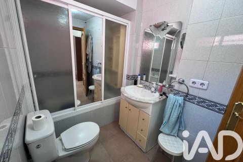 Huoneisto myytävänä Madrid, Espanja, 4 makuuhuonetta, 216 m2 No. 172324 - kuva 21